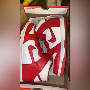 red/white university dunks